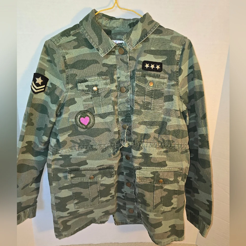 Justice Girl's Graphic T-Shirts and Camo Jacket Set size 12/14